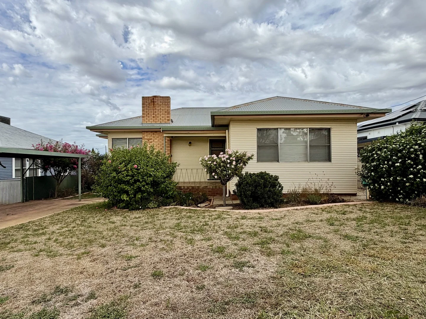 Primary image of 29 Rose Street, Parkes NSW 2870