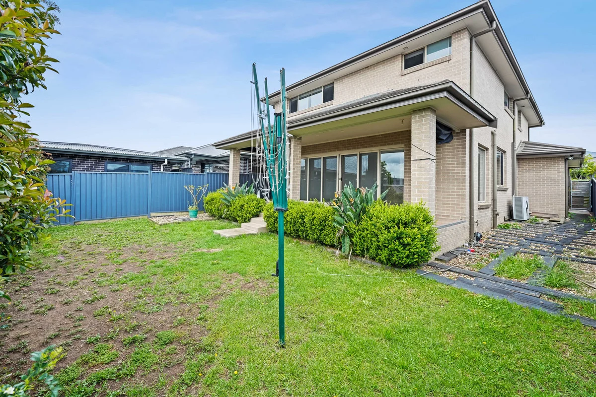 8 Buckingham Loop, Oran Park NSW 2570 - House For Rent | Domain