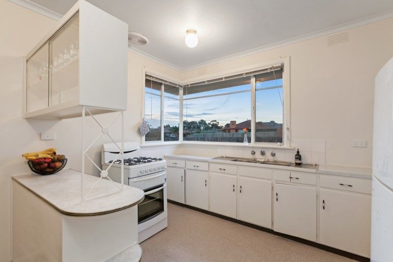 14 Tracey Street, Reservoir VIC 3073, Image 2