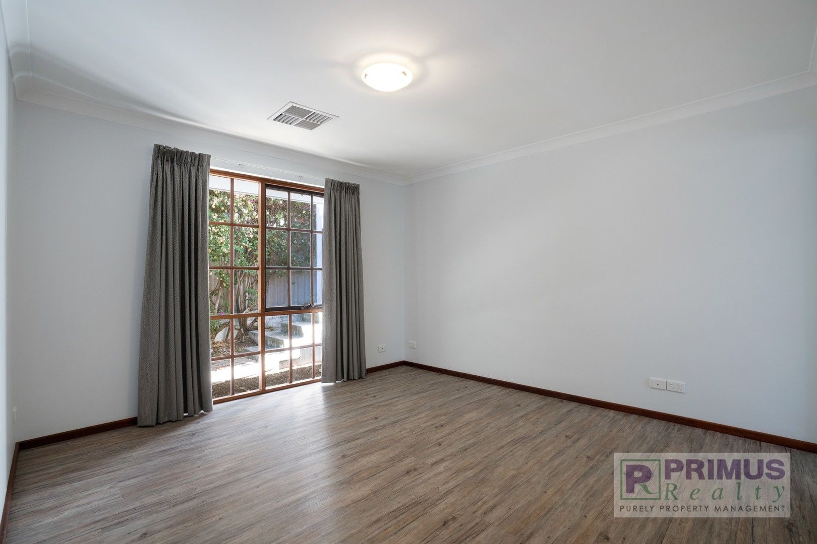 1/53 Comer Street, Com Property History & Address Research Domain