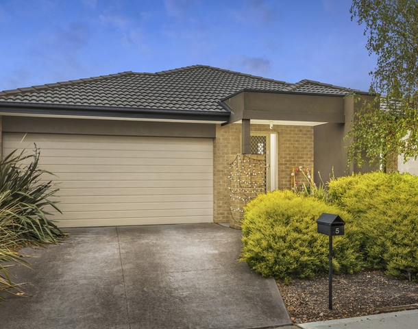 5 Baltimore Drive, Point Cook VIC 3030