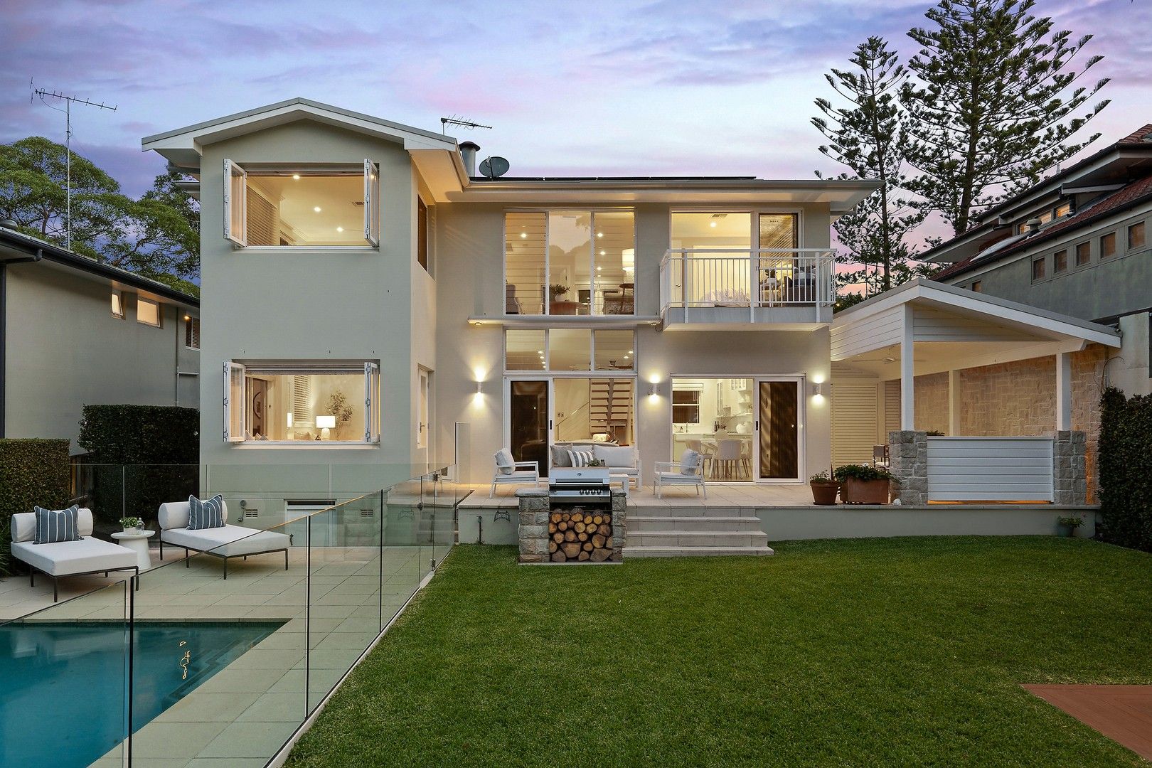4 bedrooms House in 30 Hendy Avenue COLLAROY NSW, 2097
