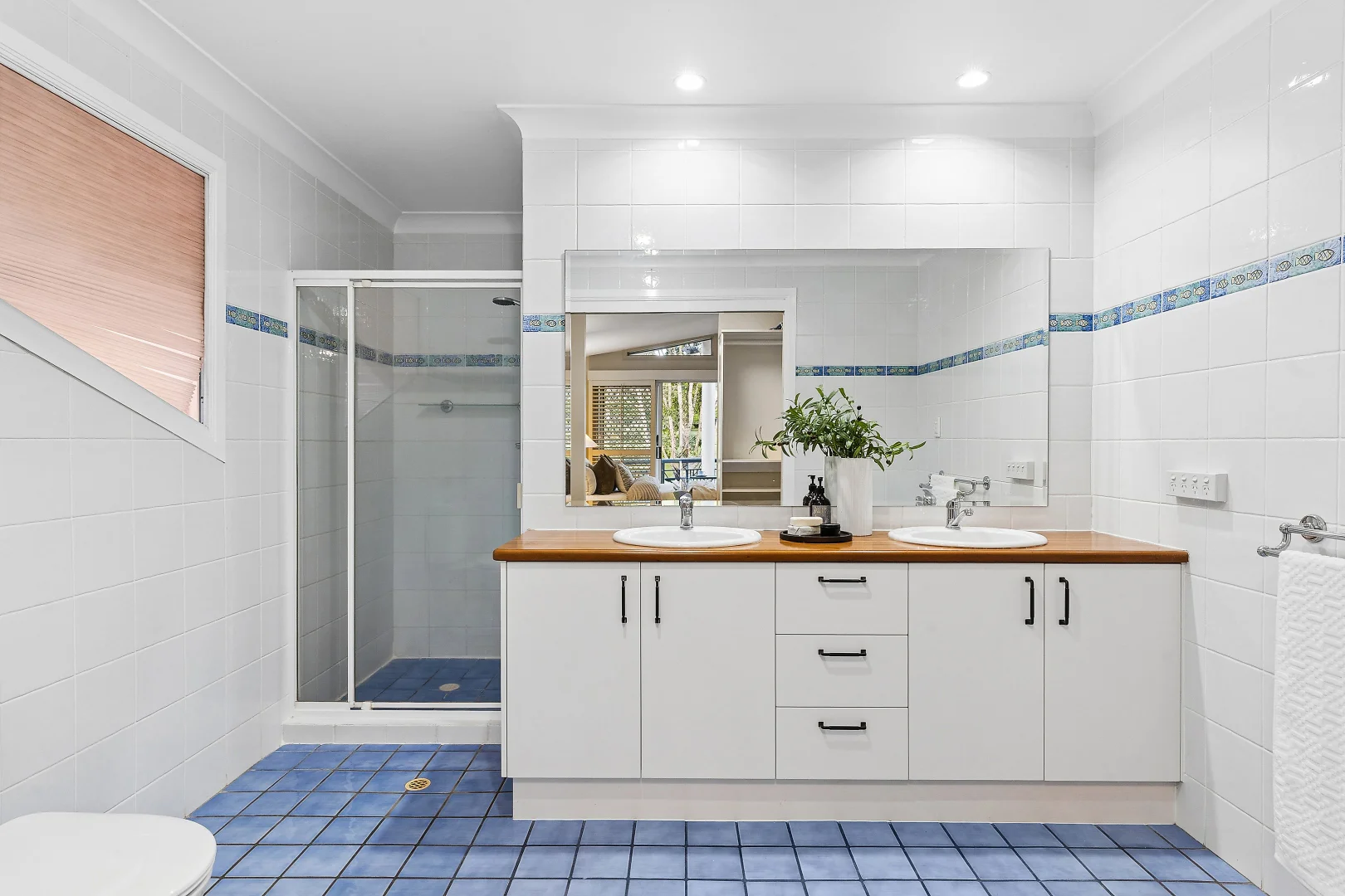 Additional image 9 of 18 Oldfield Place, Brookfield QLD 4069