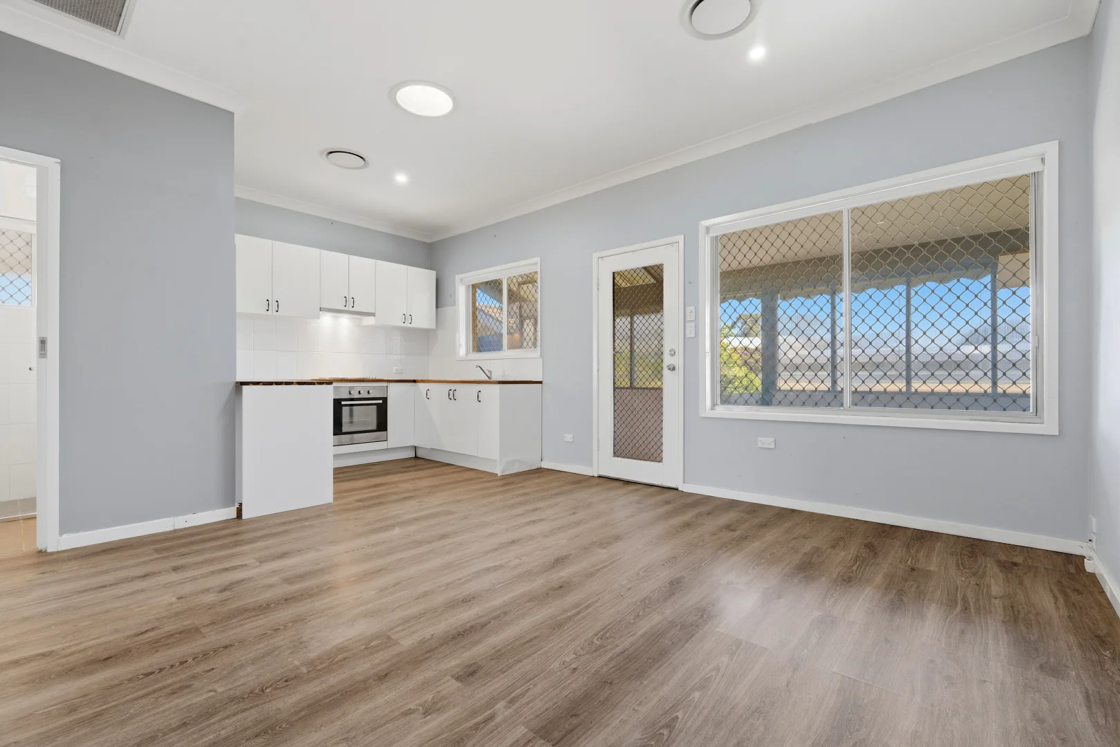 Additional image 2 of 3/46-48 Natuna Avenue, Budgewoi NSW 2262