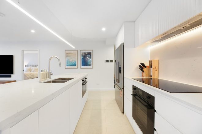 401/4 Twenty First Avenue PALM BEACH 4221 - Image 4