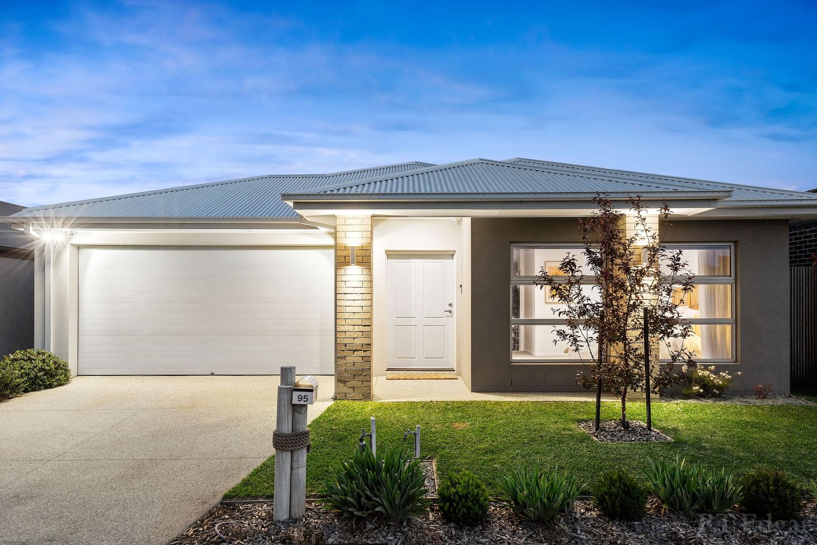 4 bedrooms House in 95 Naturaliste Way ARMSTRONG CREEK VIC, 3217