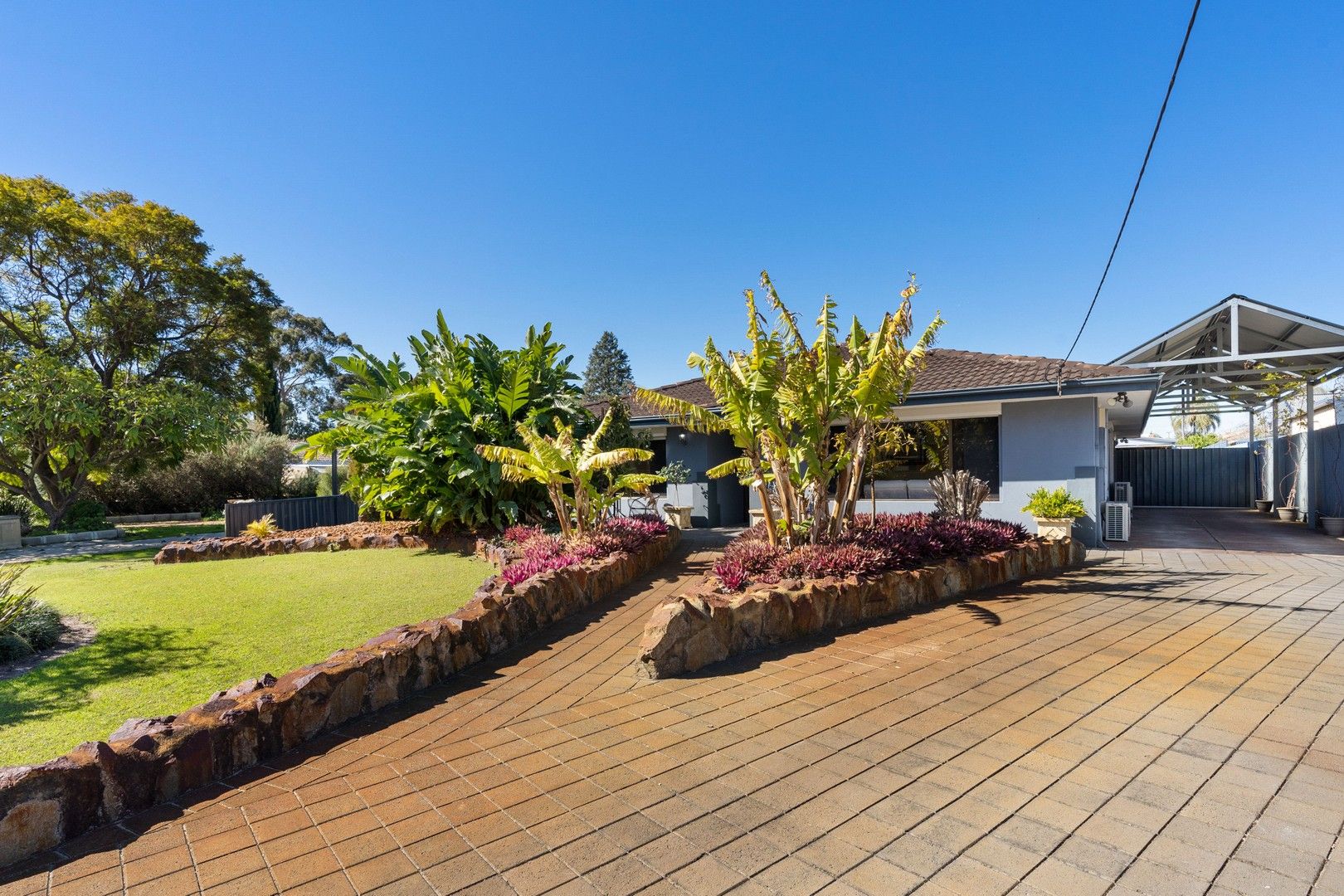 4 bedrooms House in 38 Shearwater Way GOSNELLS WA, 6110