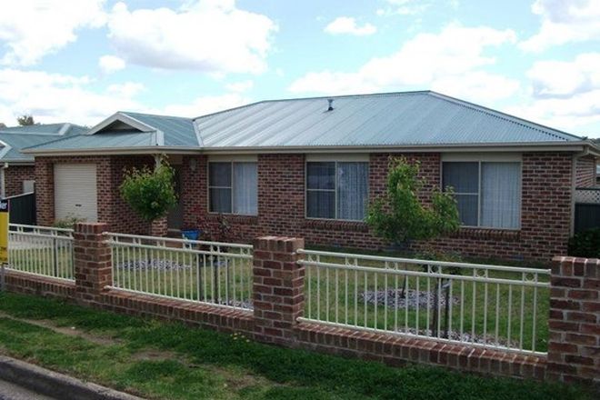 Picture of 5 Miro Street, YOUNG NSW 2594