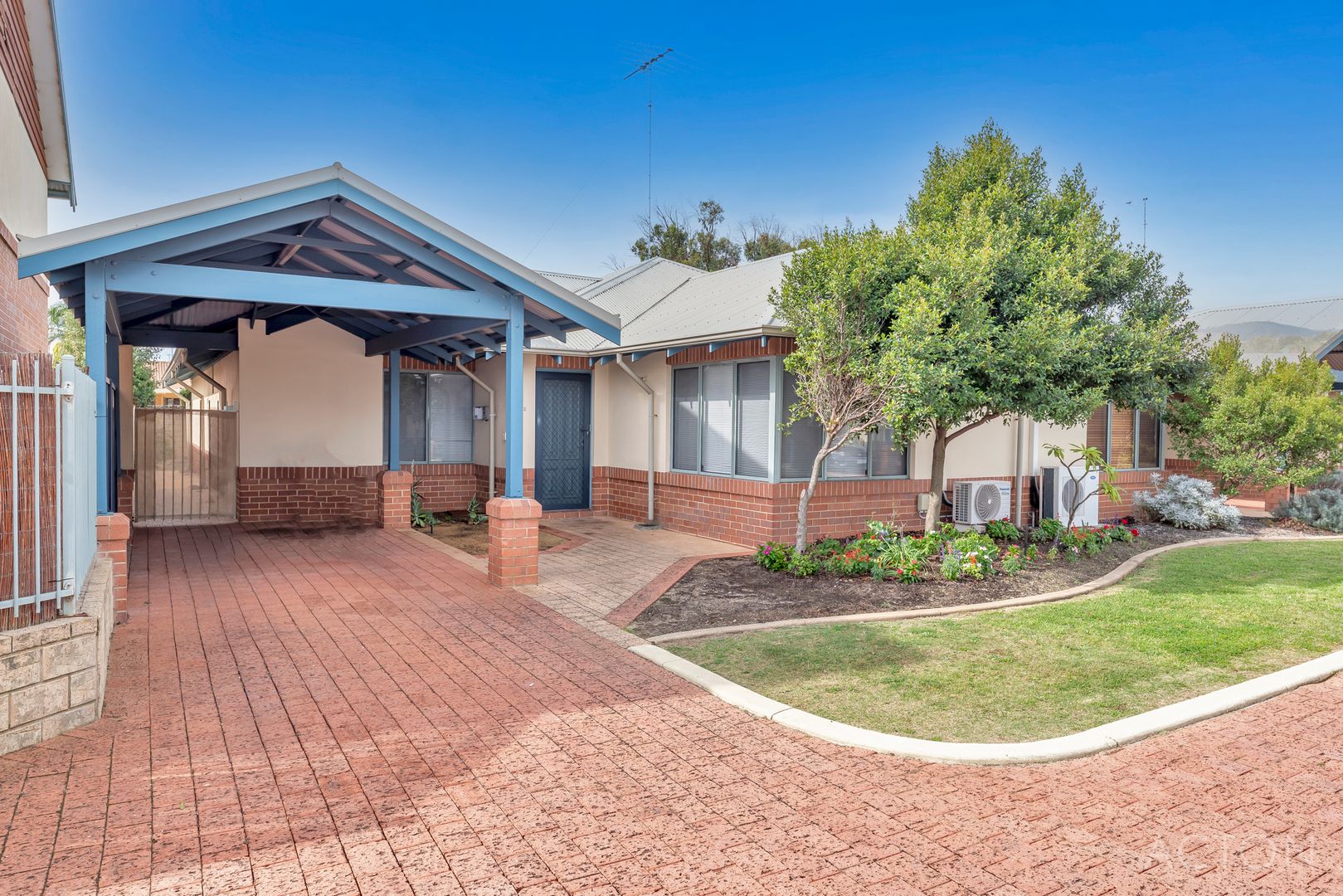 12/1 Waterside Drive, Dudley Park WA 6210, Image 2