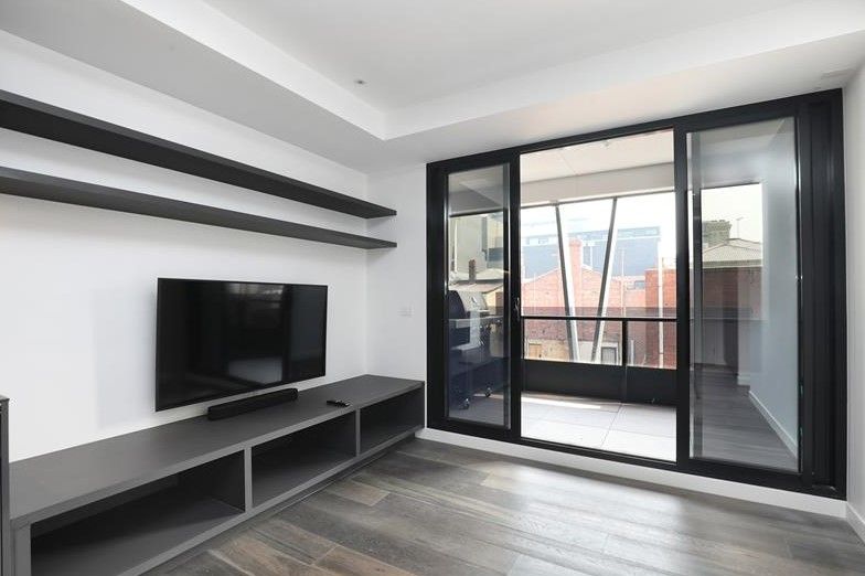 1 bedrooms Apartment / Unit / Flat in 213/172 Lennox St RICHMOND VIC, 3121