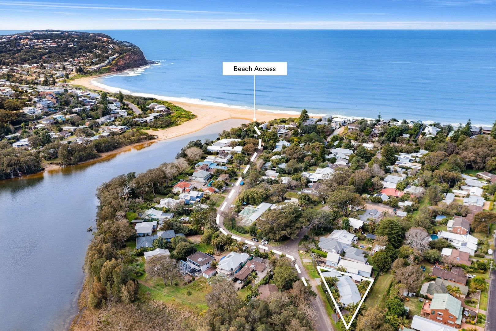 32 Lakeside Drive, Macmasters Beach NSW 2251, Image 0