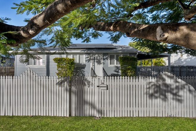 Picture of 93 Ninth Avenue, RAILWAY ESTATE QLD 4810