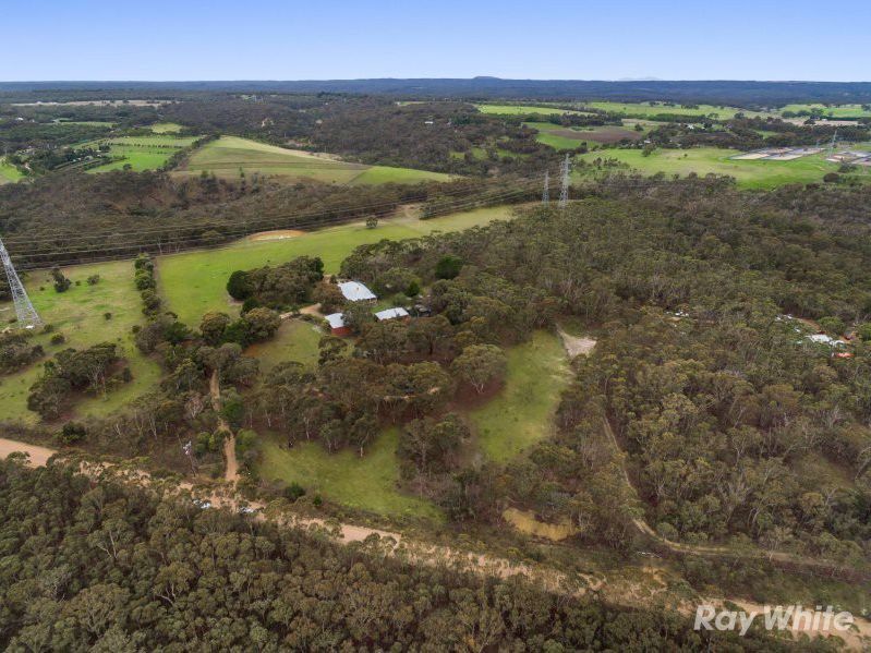 335 Pioneer Ridge Road, Meredith VIC 3333, Image 2