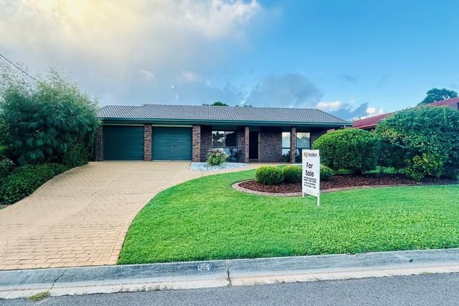 Picture of 21 Harding Crescent, CLEVELAND QLD 4163