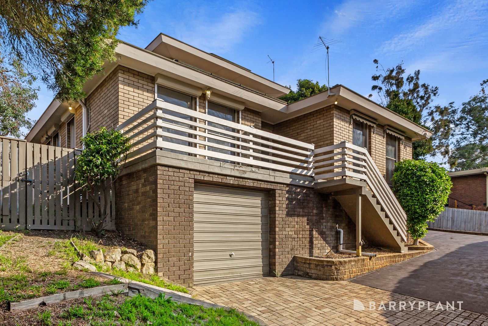 5 bedrooms House in 36 Landscape Drive BORONIA VIC, 3155