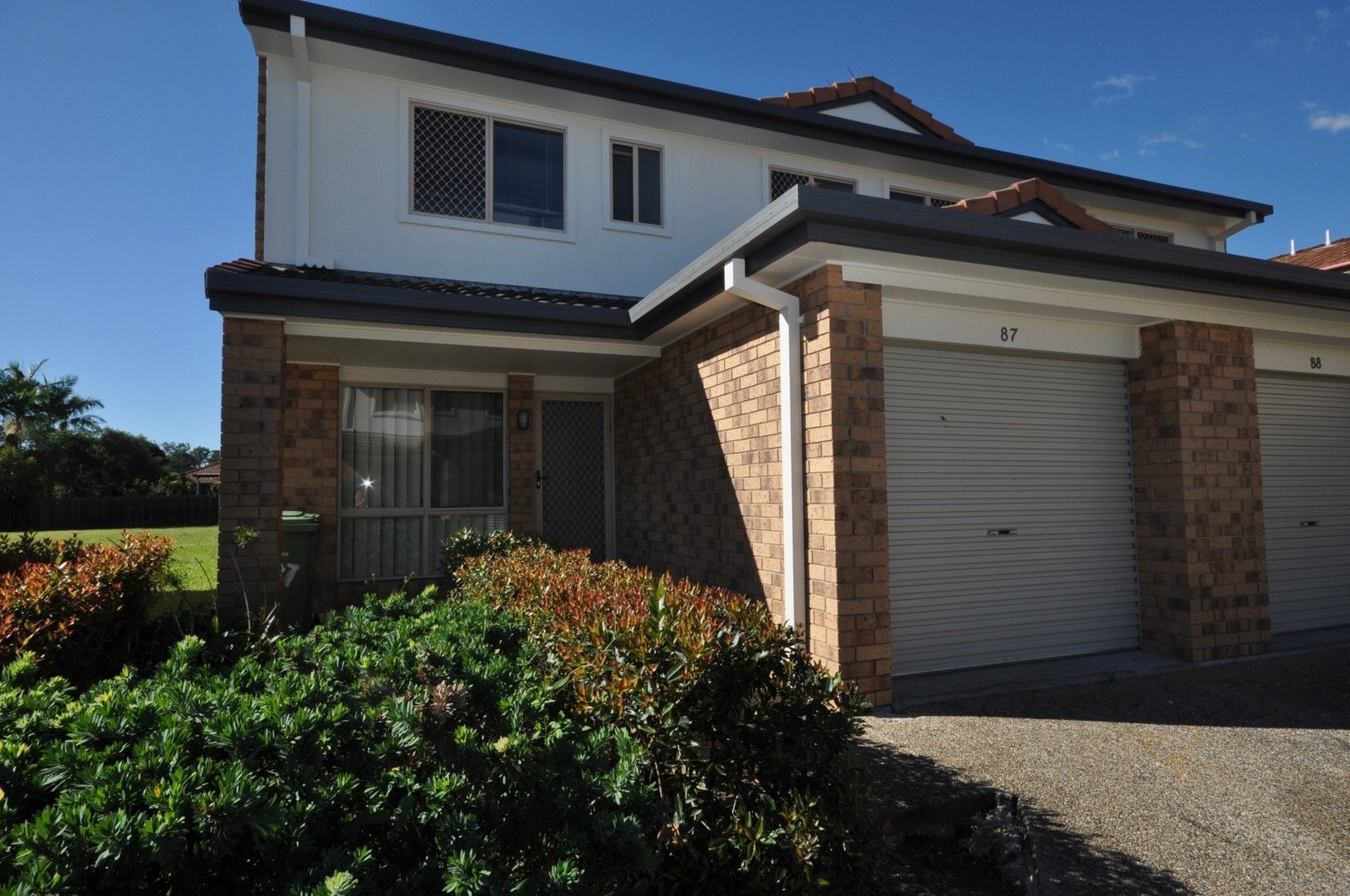 2 bedrooms Townhouse in 87/25 Allora Street WATERFORD WEST QLD, 4133