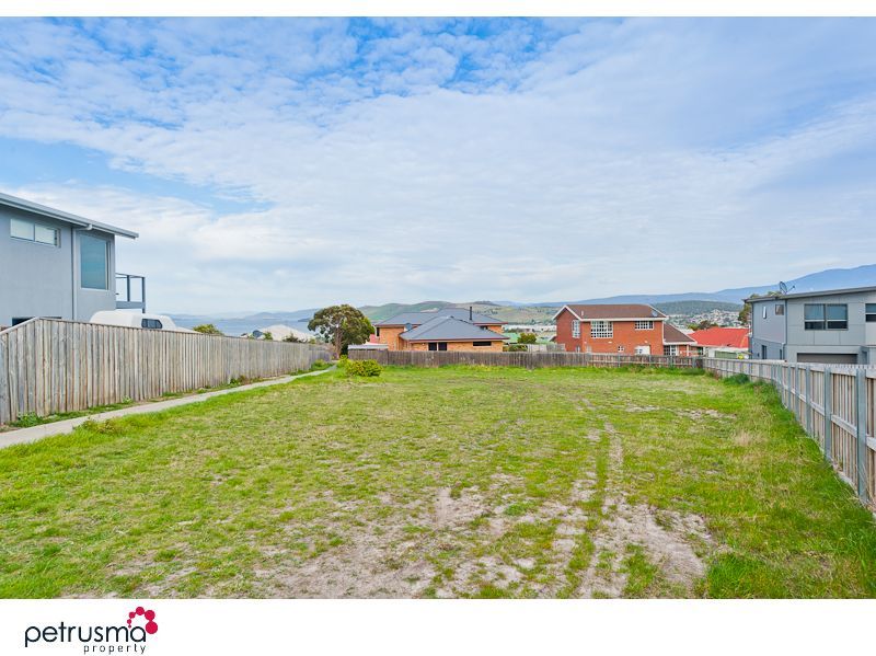 13 Ivy Close, OAKDOWNS TAS 7019, Image 1