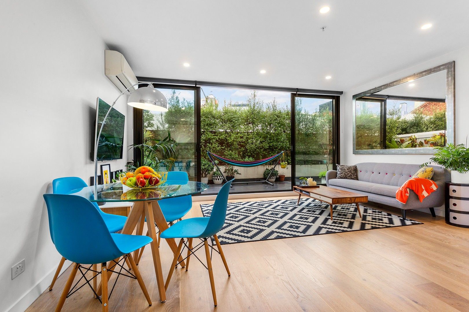 2 bedrooms Apartment / Unit / Flat in 7/135 Roden Street WEST MELBOURNE VIC, 3003