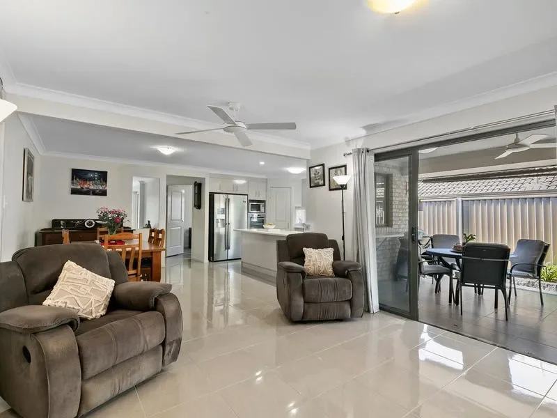 Additional image 5 of 7 Harding Close, Manly West QLD 4179