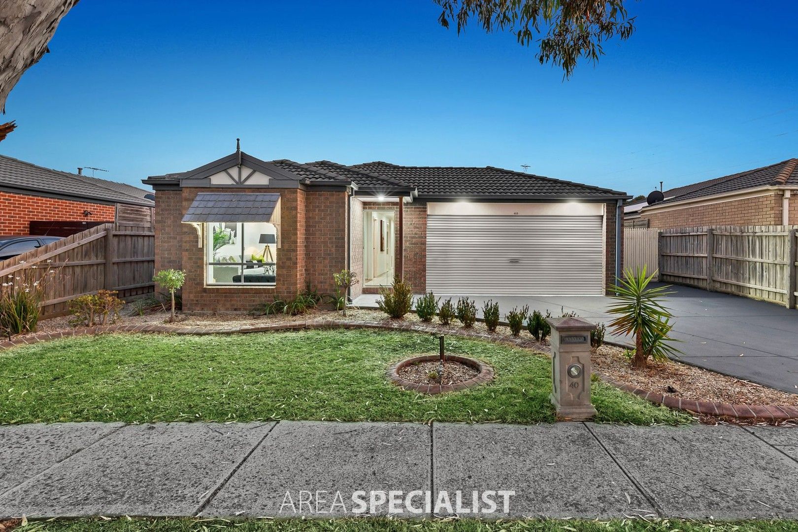 3 bedrooms House in 40 Kulkami Way CRANBOURNE WEST VIC, 3977