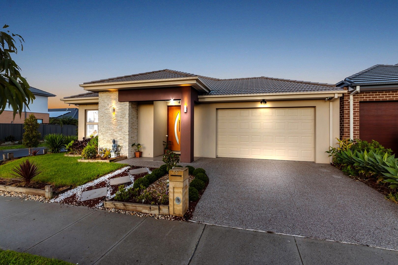 79 Eliburn Drive, Cranbourne East VIC 3977, Image 2