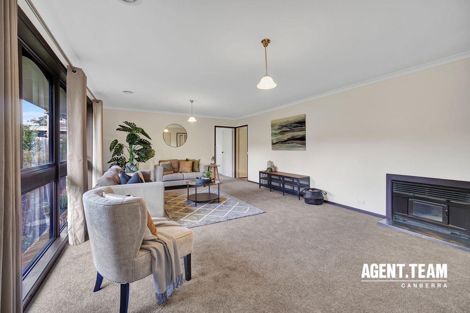 8 Hinchcliffe Place, Spence ACT 2615, Image 2