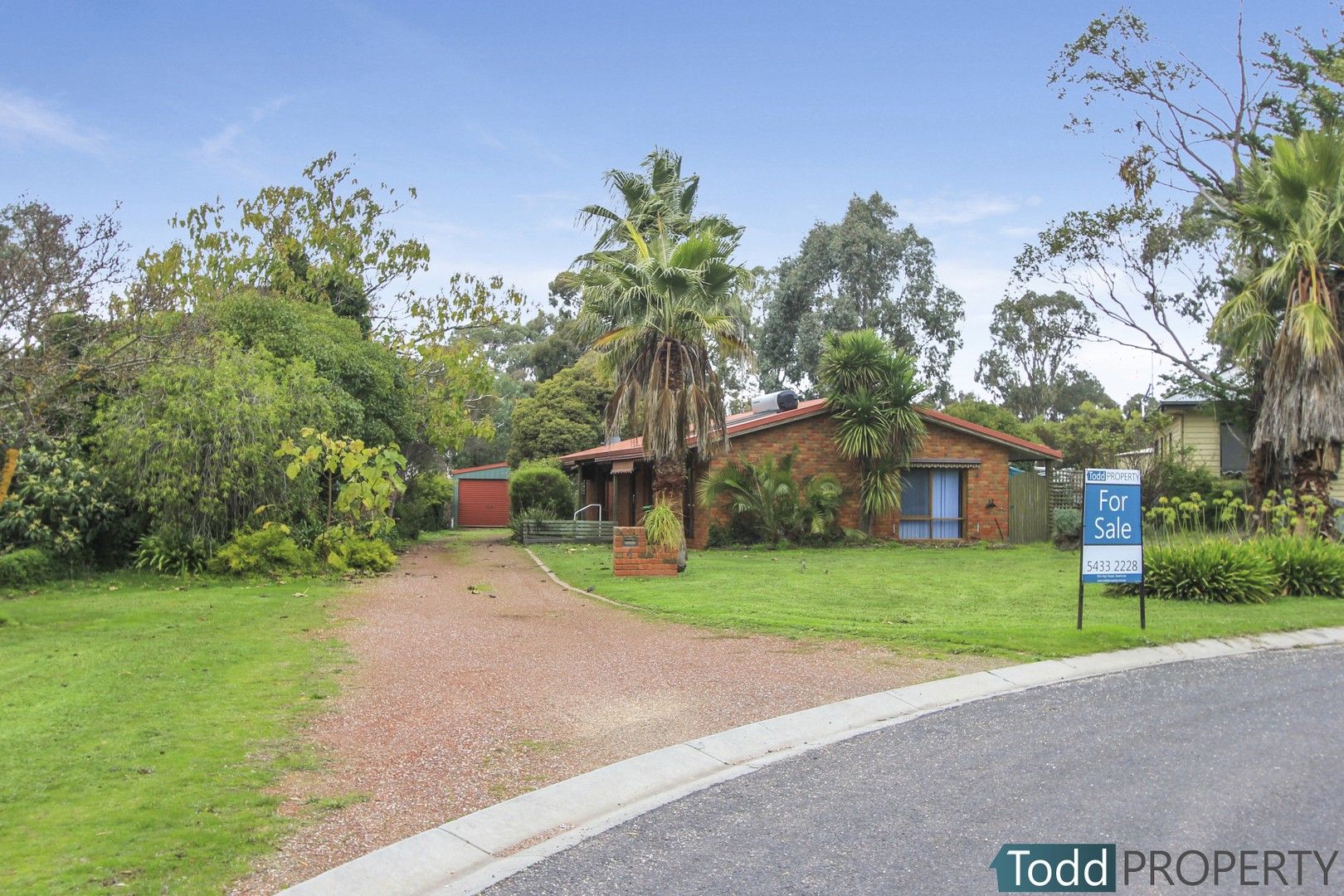 4 Redleaf Close, Heathcote VIC 3523, Image 0