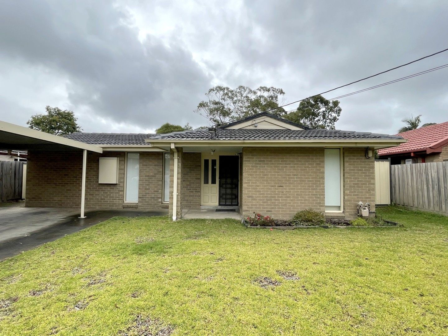 987 High Street Road, Glen Waverley VIC 3150 House For Rent 700