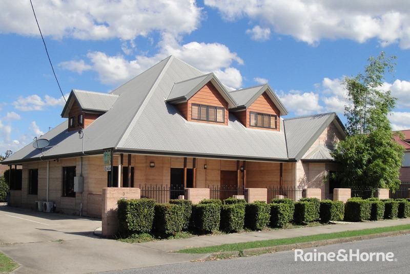 3 Herbert Street, Gladstone Central Property History & Address