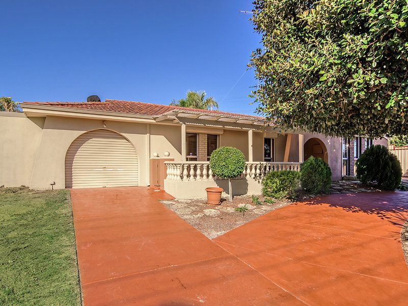 4 bedrooms House in 38 Preston Rd PARMELIA WA, 6167