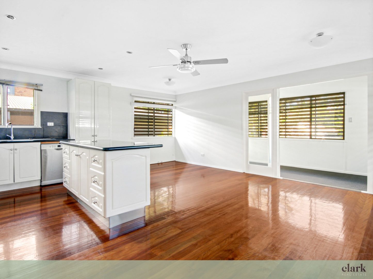 22 Alma Road, Clayfield QLD 4011, Image 2