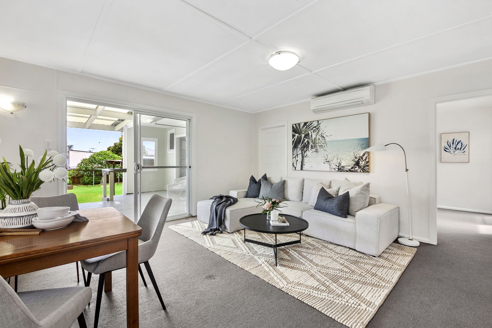 29 McIntosh Road, Dee Why NSW 2099, Image 2