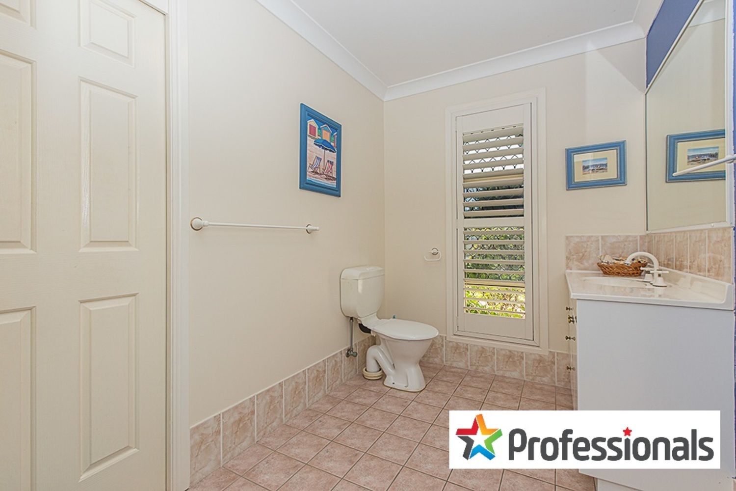 3 Yorkshire Place, Stretton QLD 4116, Image 2