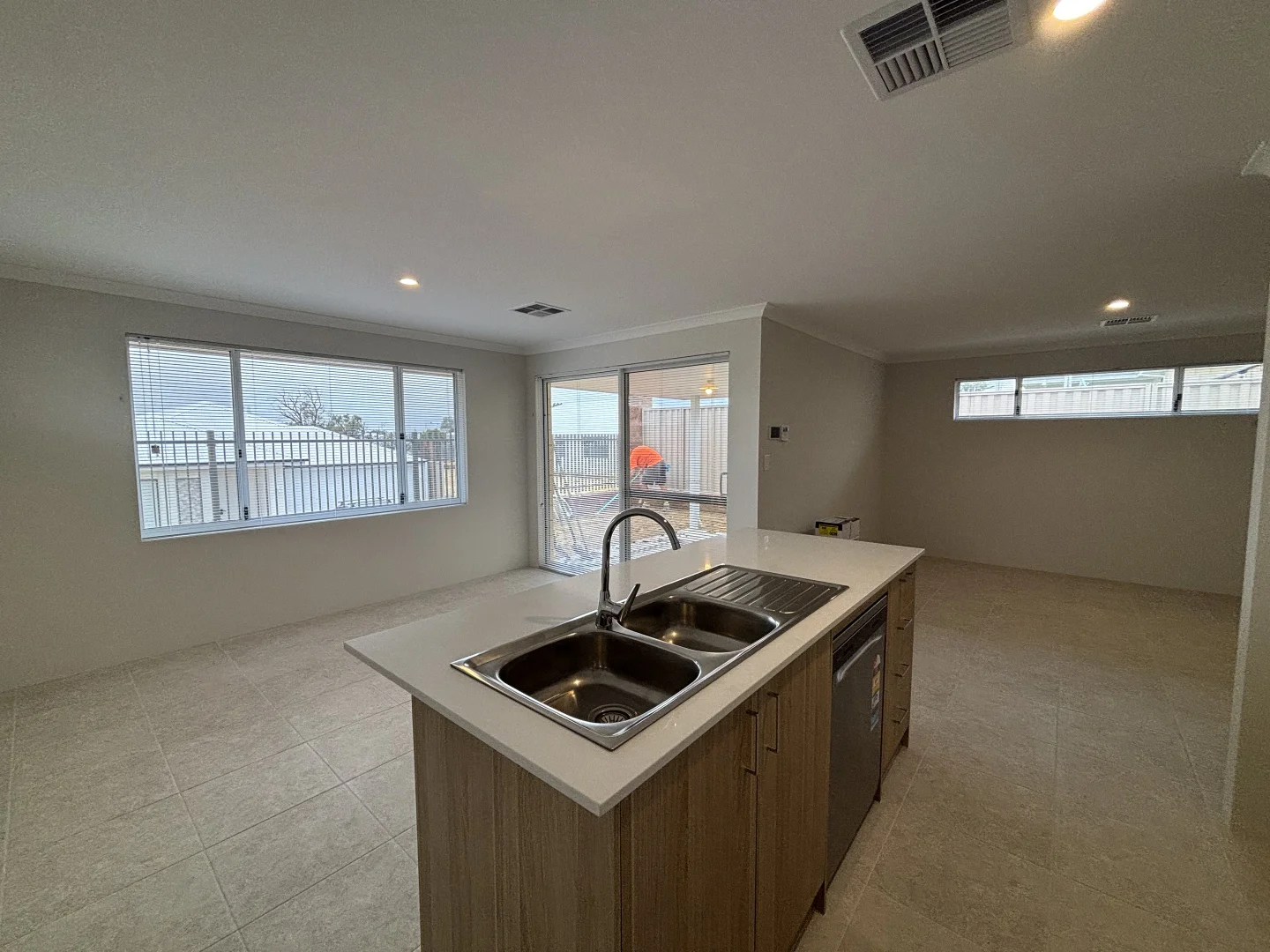 Additional image 4 of 259 Frankland Avenue, Hammond Park WA 6164