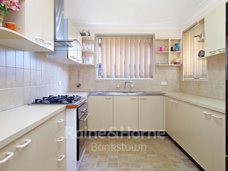 1/32A William, Condell Park NSW 2200, Image 2
