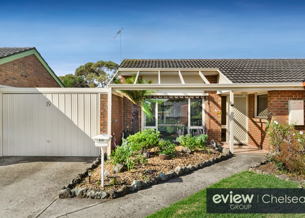 19 Arnold Drive, Chelsea VIC 3196