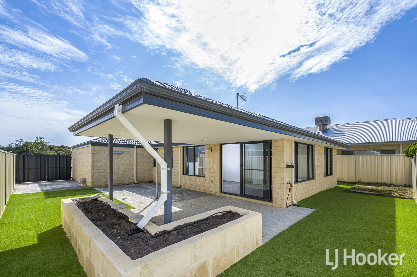 Additional image 21 of 45 Hemingway Drive, Camillo WA 6111