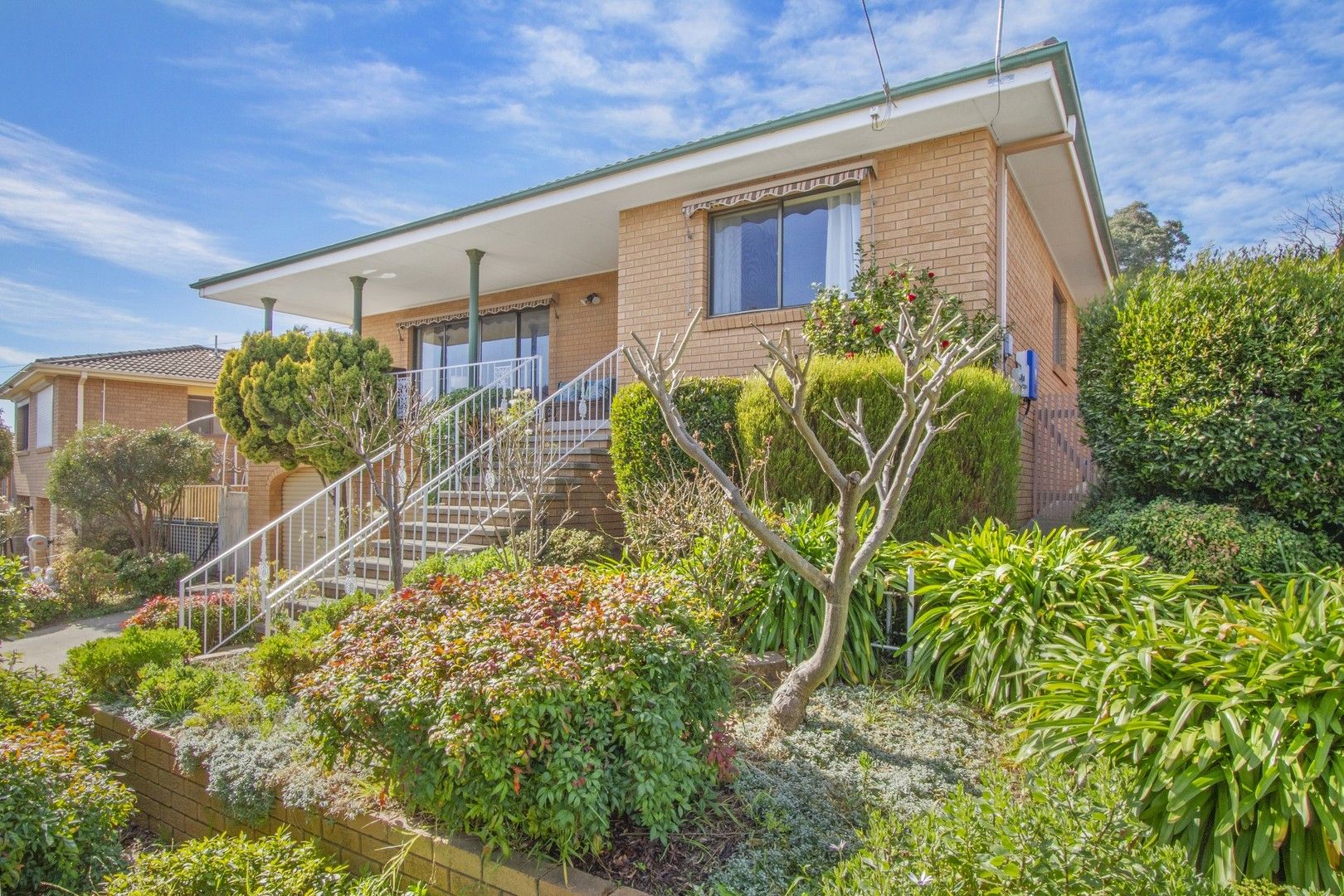 16 Nimmitabel Street, Queanbeyan West NSW 2620, Image 0