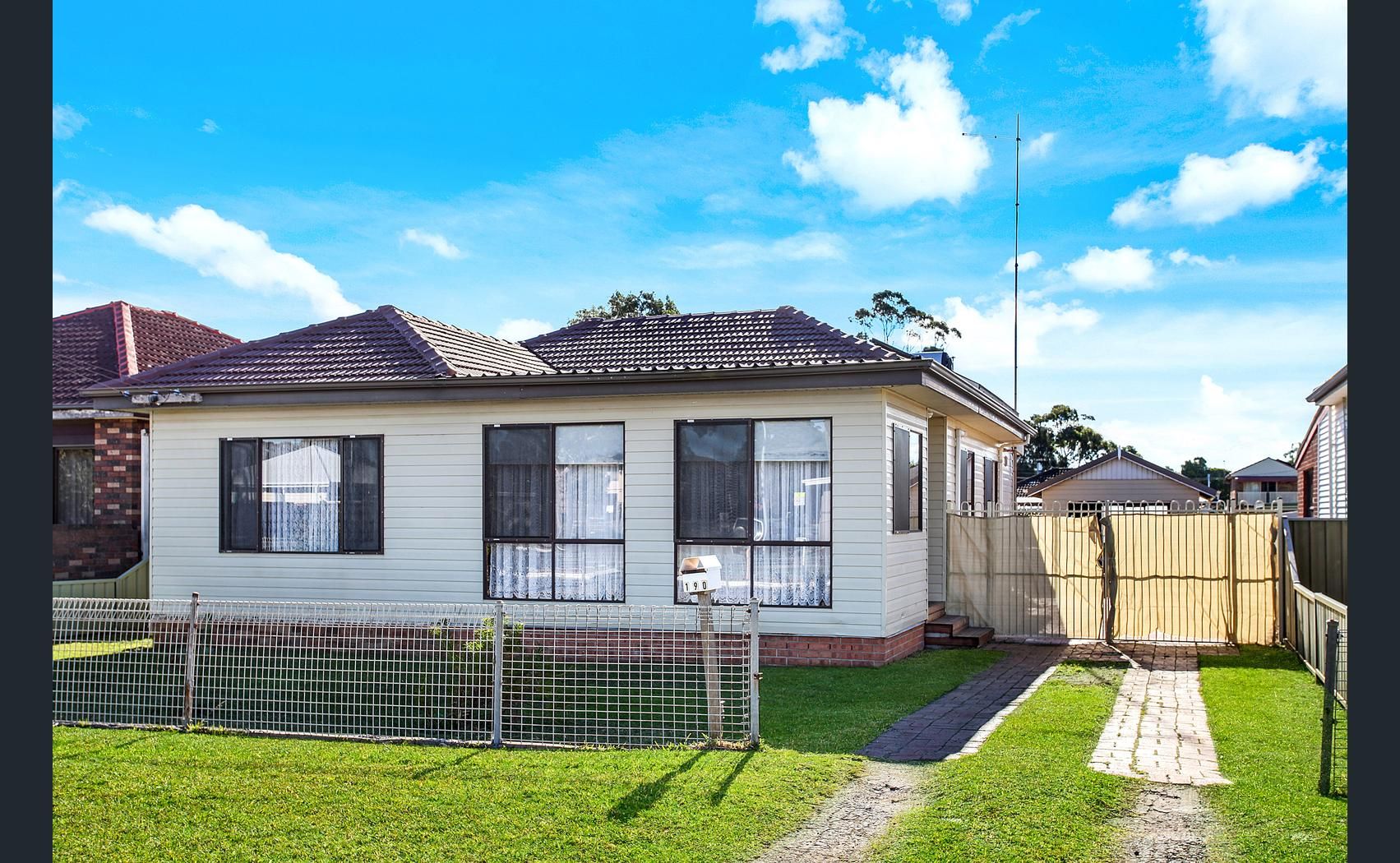 190 Pur Pur Avenue, Lake Illawarra NSW 2528, Image 0