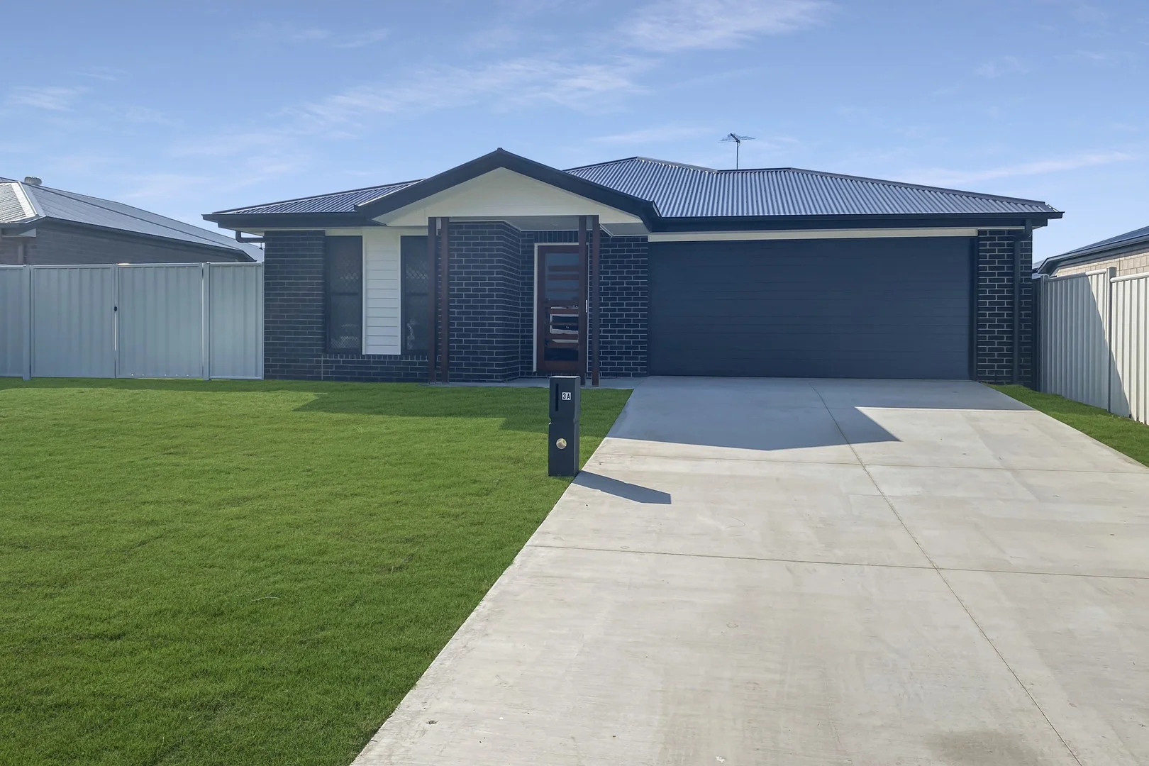 3a Senor Avenue, Urangan QLD 4655