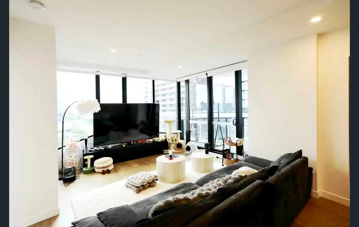 Apartment in Box Hill - View 2