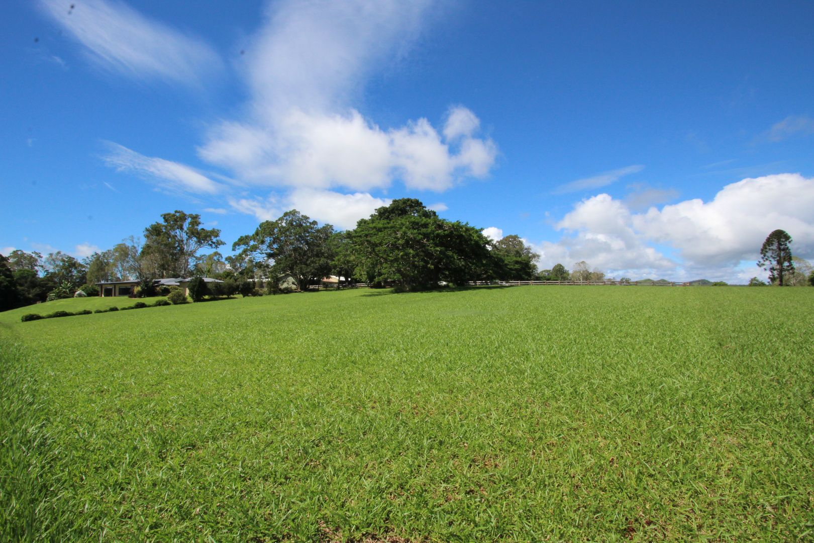 1-3 Wakeboard Ally, Barrine QLD 4872, Image 2