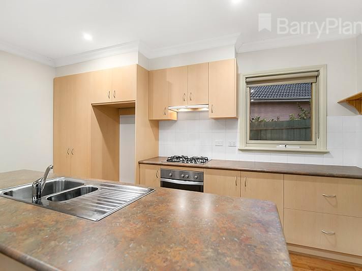 2/24 Prospect Street, Mount Waverley VIC 3149, Image 2