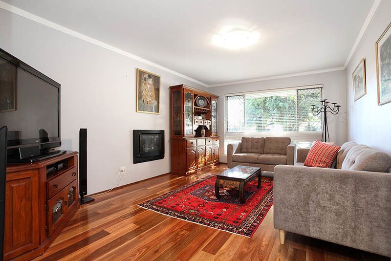 10 Dalston Cr, Kardinya WA 6163, Image 1