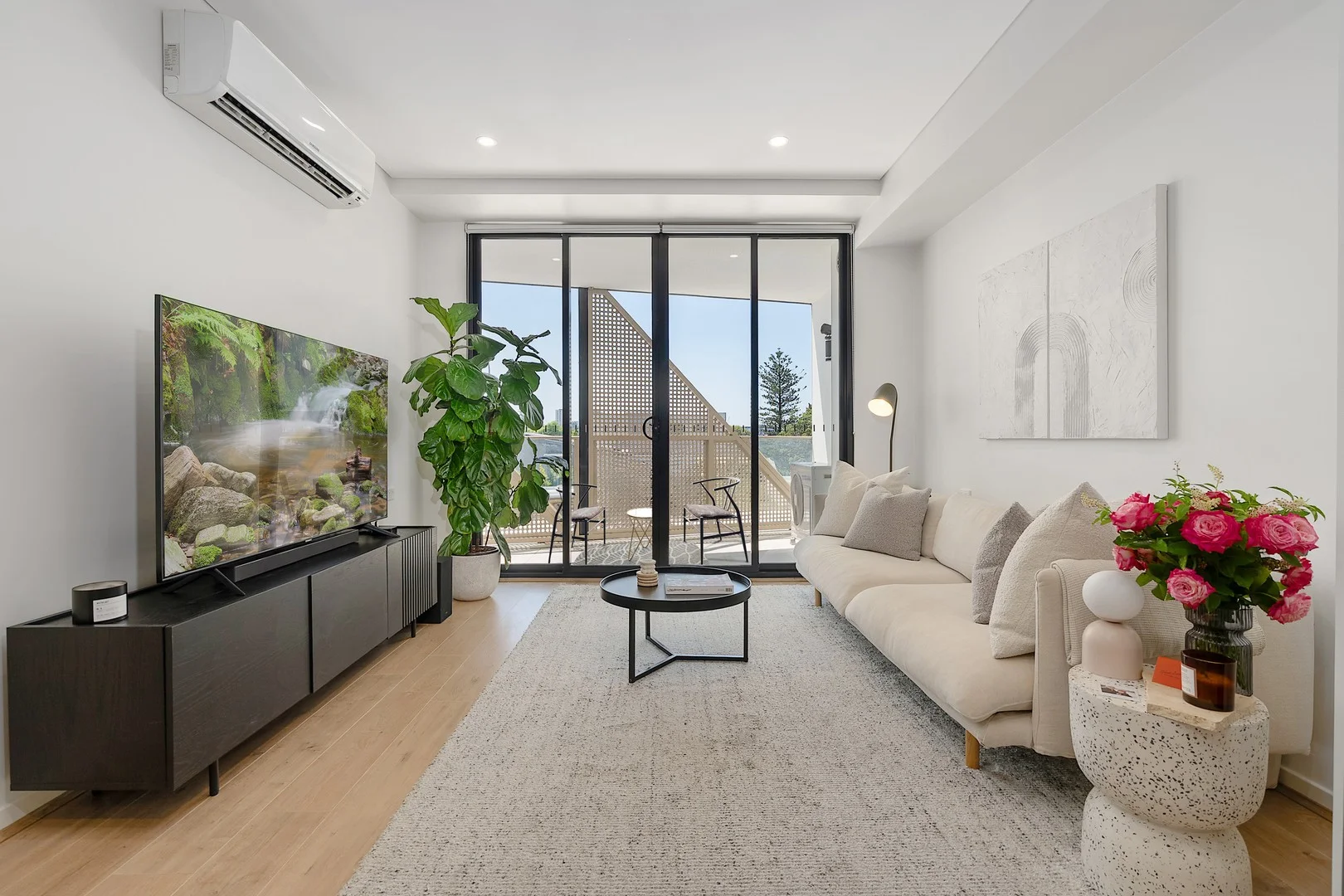 A107/147 Great Western Highway, Mays Hill NSW 2145