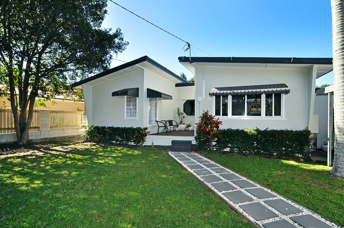 1 Weaber Street, Clontarf QLD 4019, Image 0