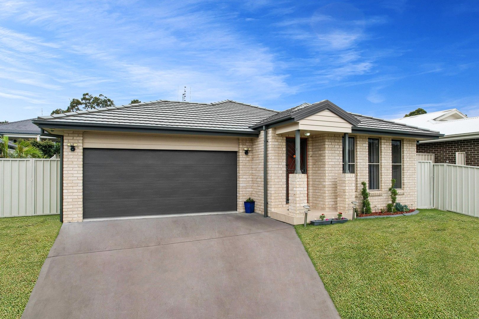 10 Mornington Circuit, Gwandalan NSW 2259, Image 0