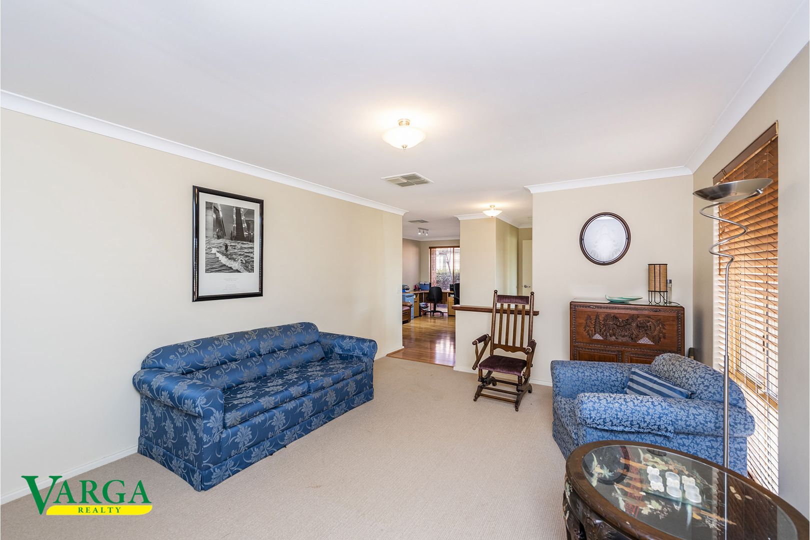 19 Mifflin Place, Leeming WA 6149, Image 2