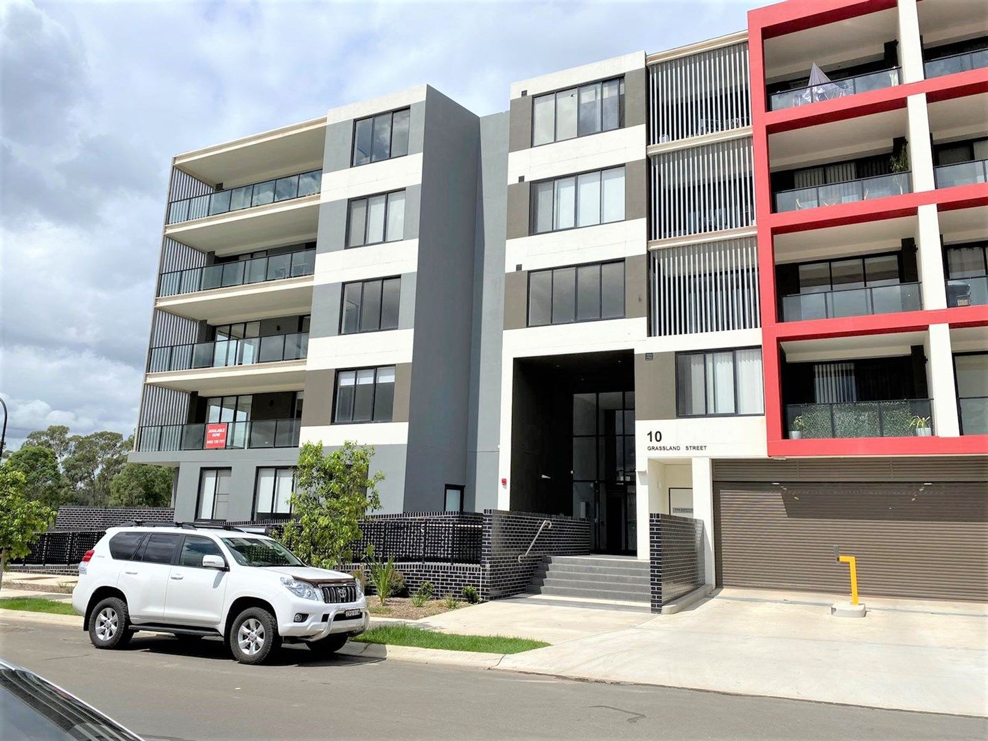 1 bedrooms Apartment / Unit / Flat in 109/10 GRASSLAND STREET ROUSE HILL NSW, 2155