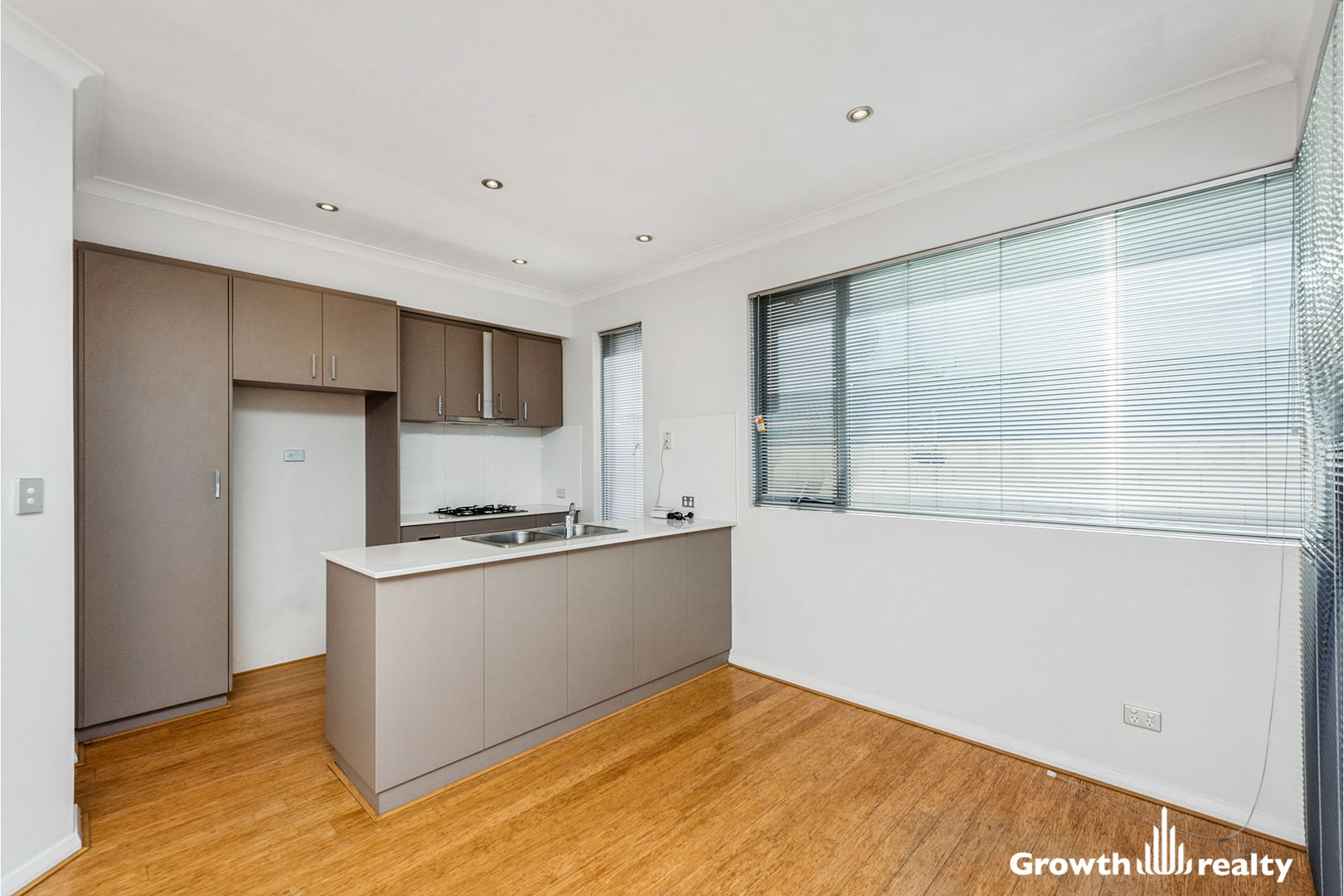 5/26 Carr Street, West Perth WA 6005, Image 2